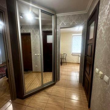 Оренда 1 к квартири по вул Троянівській