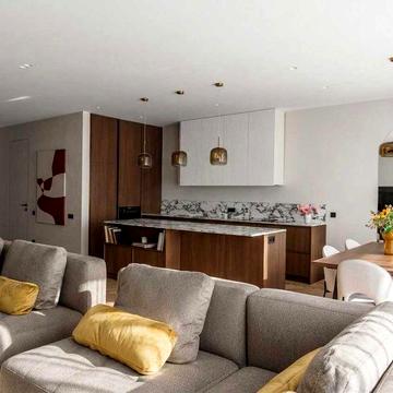 продаж квартири з ремонтом у центрі ЖК Ярославів Град 117 м2 з балконом 2 низький поверх ЖК Ярославів Град