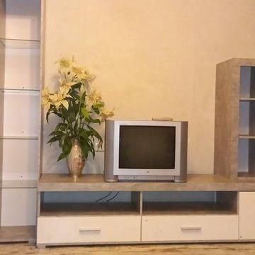 Оренда 3-х кімнатної квартири ,гарний район зупинка Боженко.