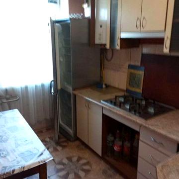 В оренду 3-кімнатна квартира вул. Миколи Сумцова