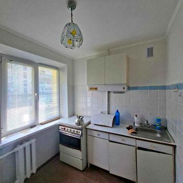 Продаж квартири на Мотелі