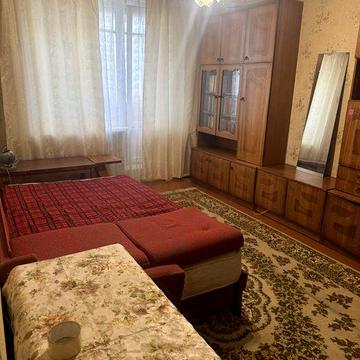 Сдам 2 кв метро Студенческая