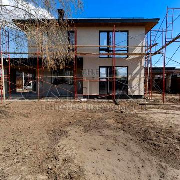 Продажа дома с бассейном, с. Ходосовка, Обуховский район