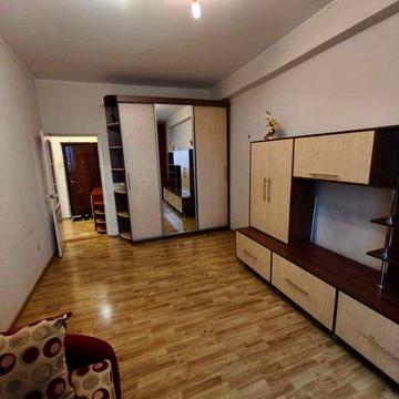 Здаю в оренду квартиру