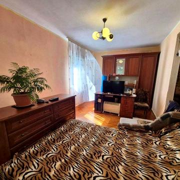 Продам 1-кімнатну квартиру на Черемушках (335-655)