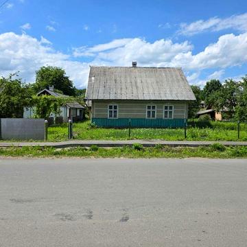 Продаж будинку в селі Мигове (23,5 сотки землі, газ, світло, центр)