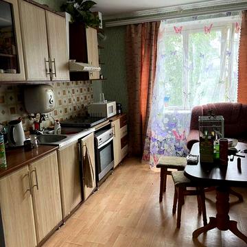 Продам дешево 2 кімнати в малосімейці Шептицький
