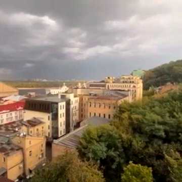 Супервидова 3-кімнатна, Ігорівська, 2. Поділ