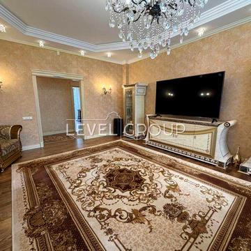 Продаж просторої 4к квартири (213 м2) 2 поверх на вул. Коперника 11 /центр/тераса