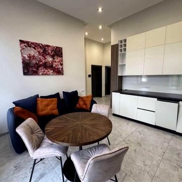 Продаж 1-кімнатна квартира на Печерську, вул. Шовковична, 23