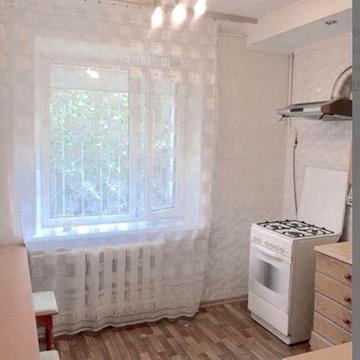 Двокімнатна квартира, продаж від власника! Зоологічна 6 В