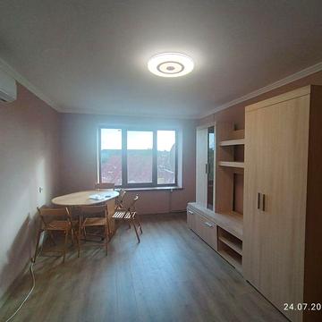 Продаж Квартири 3/5