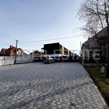 Продам сучасний таунхаус 3 кімн., 114 м², Сторожниця, 0.5 сотки. Ідеально для родини!