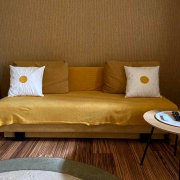 Напівособняк з дизайнерським ремонтом в центрі міста