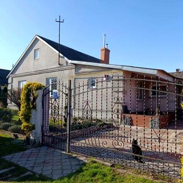 Торг Продам власний будинок з меблями та технікою