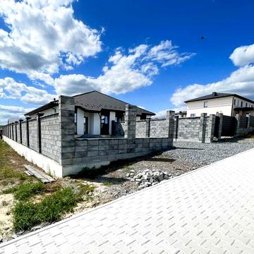 Американка (двонян)  97 м.кв , ділянка 5 сотих.
