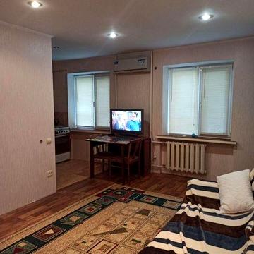3-к, вул.Кучеренка, Браїлки
