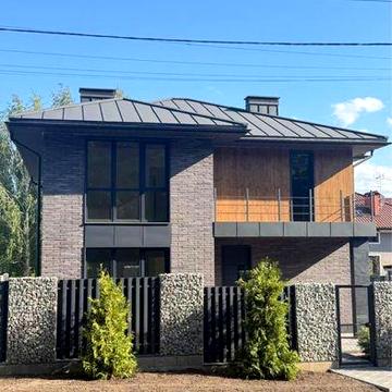 Стильний будинок в топовій локації