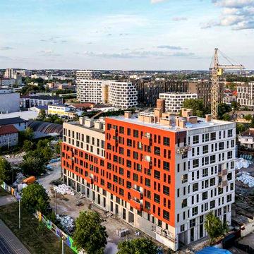 Простора 1-кімнатна квартира 48.42 м² з кухнею-вітальнею та лоджією у ЖК Father