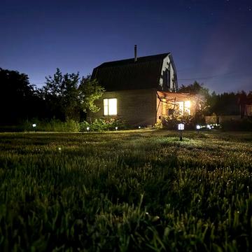 Дачний будинок з косметичним ремонтом біля лісу та річки Вільшанка