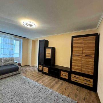 Продаж 2к квартири 50 кв. м по вул. Стуса Василя