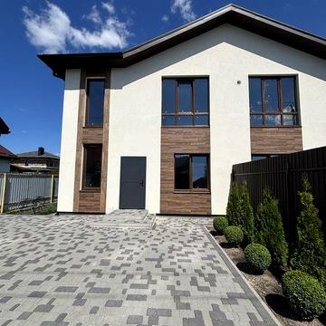 Продаж дуплекса в Святопетрівському