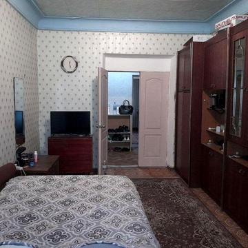 Продам 3 кому квартиру поряд з Центром Ольгієвський узвіз.(2-343-914)