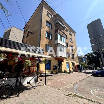 Сталінка у самому серці Одеси – біля парку Шевченка!