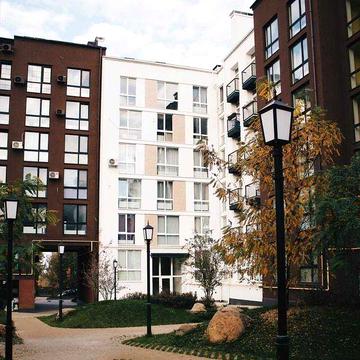Продаж 2-кімнатної квартири в центрі Білогородки, ЖК CENTER ЖК CENTER