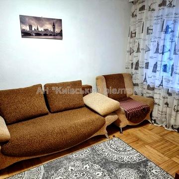 Оренда 1-кімнатної квартири в 10 хв. м.Лівобережна, пр-т. Соборності 13а.