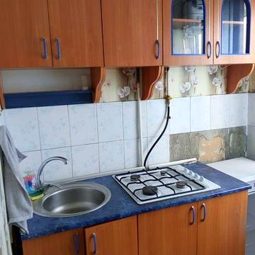 Задаётся 2х комнатная квартира