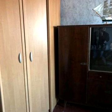 Сдам 2 ком гостинку ул. Маршала Батицкого.