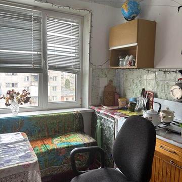 1 кімнатна Квартира . Район Раківка-36 кв .м