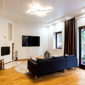 Кирпичный, капитальный дом 240 м² под ключ, р-н 10 ст.Б Фонтана