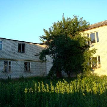 Продам, частный дом (Швейный цех) 460 м.кв. пгт Бабаи, Харьков.