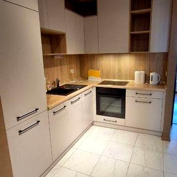 Аренда стильной евродвушки ЖК Кадор 31 Жемчужина 13 этаж модно жиаотное  длительно