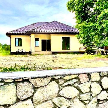Продам цегляний дім біля лісу і озера 120кв.м+0,10га. Газ,17кВт. Без %!
