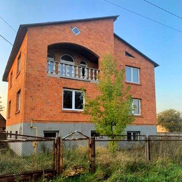 Продам будинок у Великих Мостах