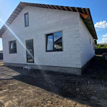 БУДИНОК 100кв.м поряд з ШКОЛОЮ на 5 сотках.