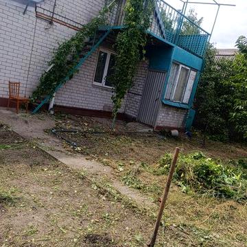 Продам дом , дачу в Самаровке . Машина идёт бонусом в придачу