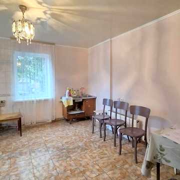 Продаж 3к Дім Загородня вулиця