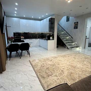 Продаж | Будинок з ремонтом, меблями та технікою | Гатне | 170м2 | 4 сотки