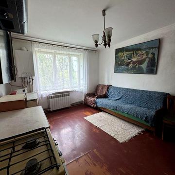Продам 1 кімнатну квартиру по вул. Відінська 29