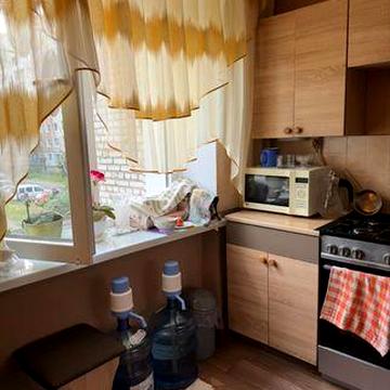 Продаж 1- но кім квартири на 2 поверсі