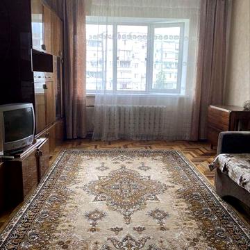 Аренда 3 комнатной квартиры на  правом  ул.  Синенко
