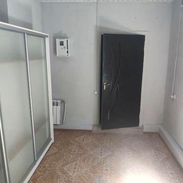 Здам 1 поверх  приватного будинку