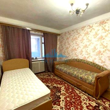 Турчина 4, простора 3к, з газом, на першому поверсі, м Нивки 10хв