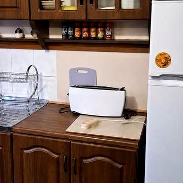 Здається будинок на Набережній.17000 грн можно військовим 

Три кімнати.

Орендна плата — 17 000 грн/місяць.

Можна військовим.