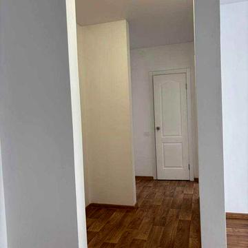 Продаж 2 кім квартири в зданій і заселеній новобудові