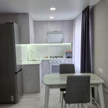 Оренда сучасної 1-к квартири-студії 40 м² у центрі міста, вул. Г. Усика, 51